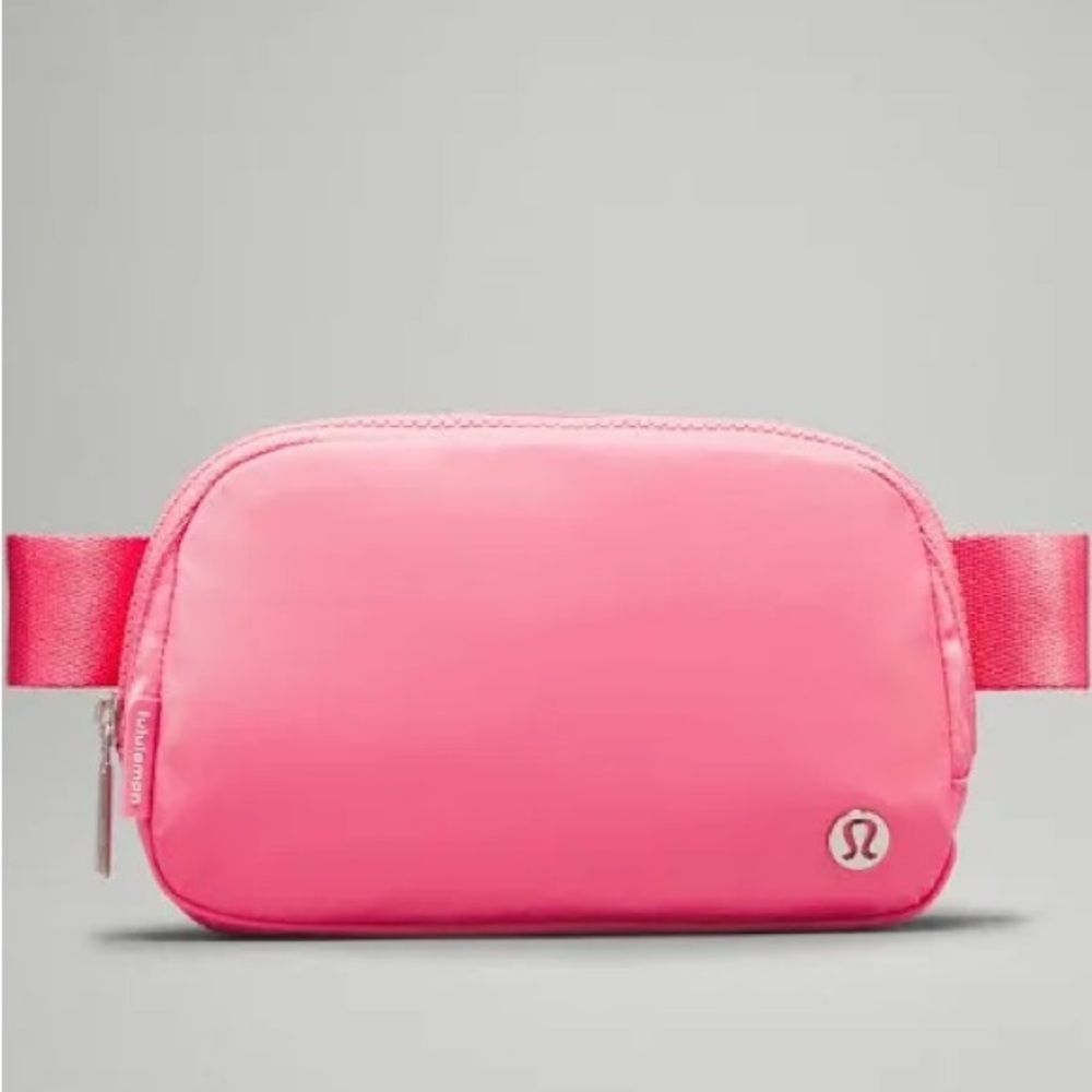 Lululemon Wear Everywhere Belt Bag Pink